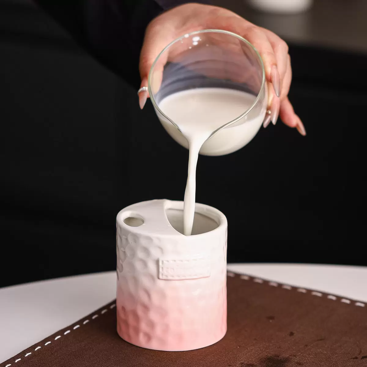 简约陶瓷咖啡杯碟高颜值咖啡家用水杯下午茶欧式邮购包装300ml